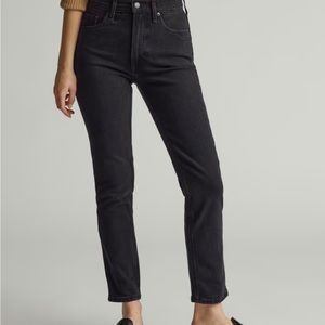 Everlane- the original cheeky jean- tumbled black